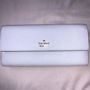 Kate spade wallet NWT!